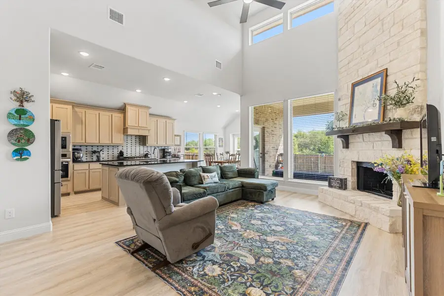 805 Willowbanks Drive, Nevada, TX 75173 - #3