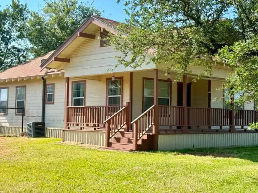 203 Avenue C, Gustine, TX 76455 - #3