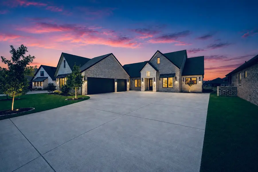6651 Pinehurst Drive, Granbury, TX 76049 - #2