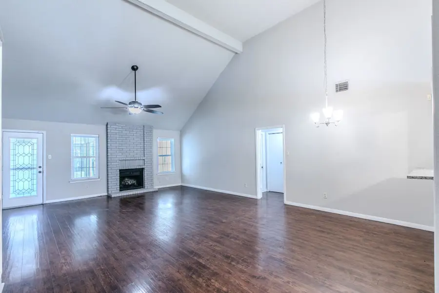 2759 Wentworth Drive, Grand Prairie, TX 75052 - #2
