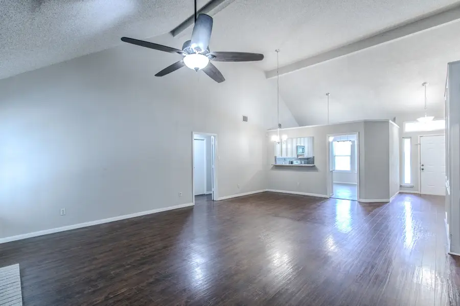 2759 Wentworth Drive, Grand Prairie, TX 75052 - #3