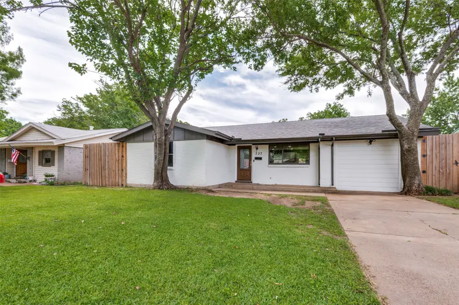 737 Cranbrook Lane, Grand Prairie, TX 75052 - #2