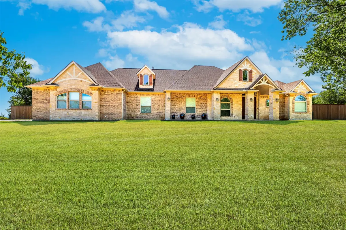 223 E Bay Drive, Bridgeport, TX 76426 - #1