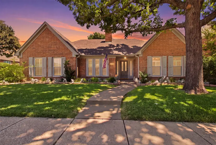 3210 Wyndham Lane, Richardson, TX 75082 - #2
