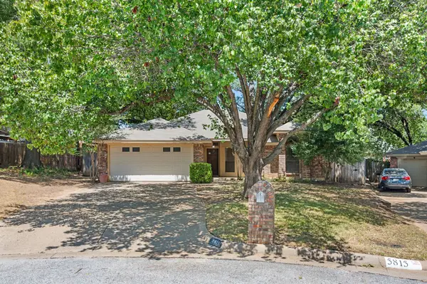 5811 Terra Drive, Arlington, TX 76017