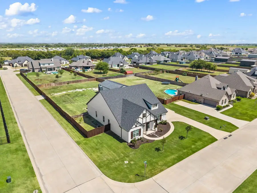 8908 Lazy Oak Drive, Justin, TX 76247 - #3