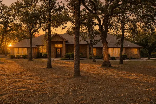 834 Cougar Road, Lipan, TX 76462