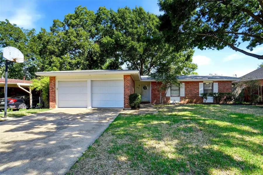 513 Kelly Terrace, Arlington, TX 76010 - #2