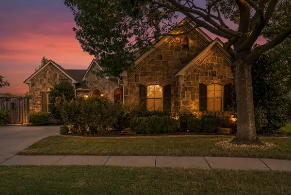 613 Sophie Lane, Colleyville, TX 76034