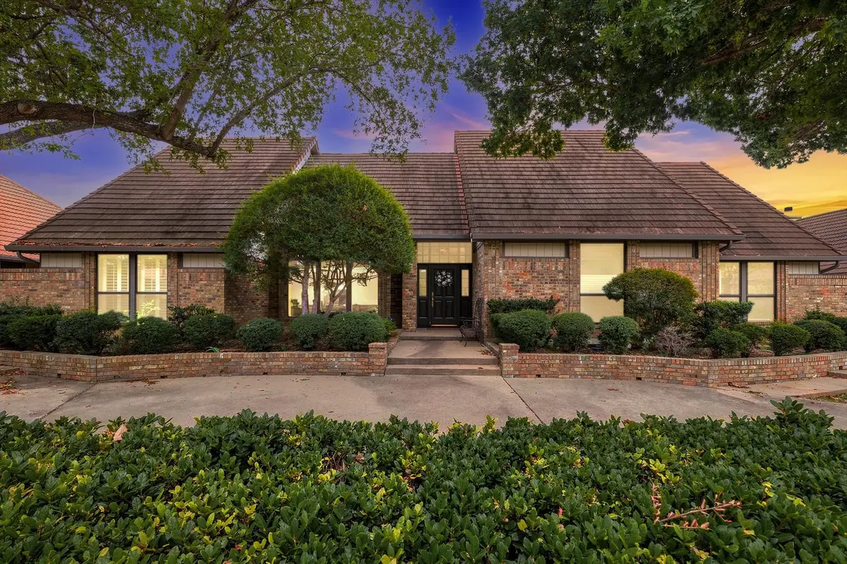 923 Wellington Drive, Duncanville, TX 75137 - #1