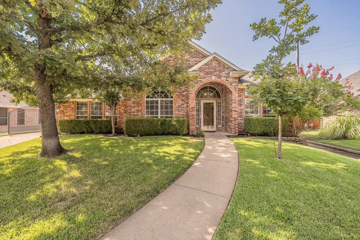 8152 Vine Wood Drive, North Richland Hills, TX 76182 - #1