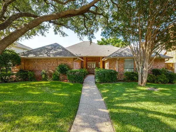 1901 Ridge Creek Drive, Richardson, TX 75082