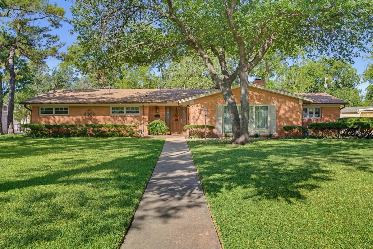 1526 Elmwood Drive, Abilene, TX 79605 - #1
