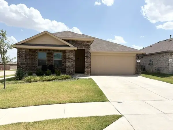 701 Emmons Creek Street, Justin, TX 76247
