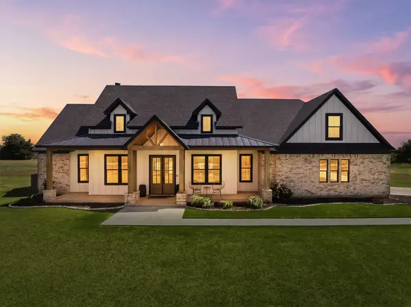 220 High Point Drive, Hillsboro, TX 76645