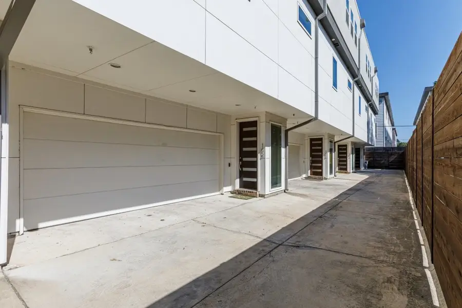 5711 Bryan Parkway #102, Dallas, TX 75206 - #3