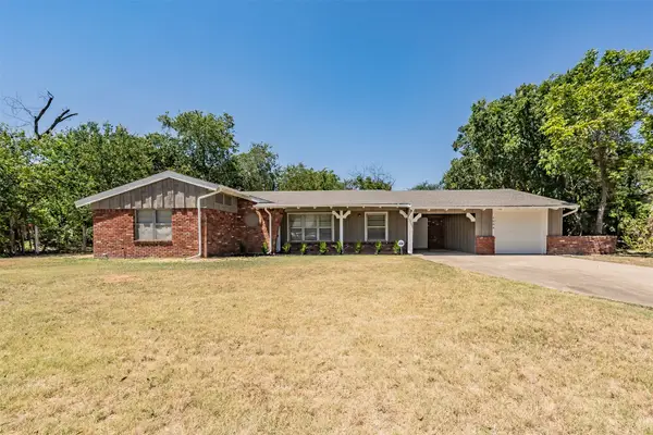 5008 Rector Avenue, Fort Worth, TX 76133