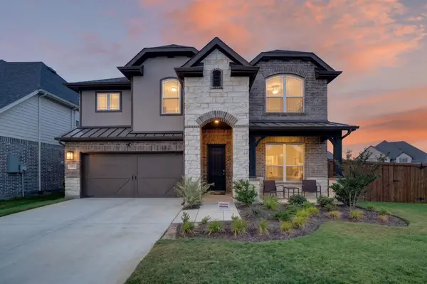 721 Kurrus Street, Justin, TX 76247