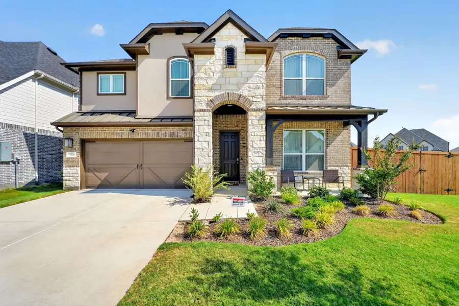 721 Kurrus Street, Justin, TX 76247 - #2