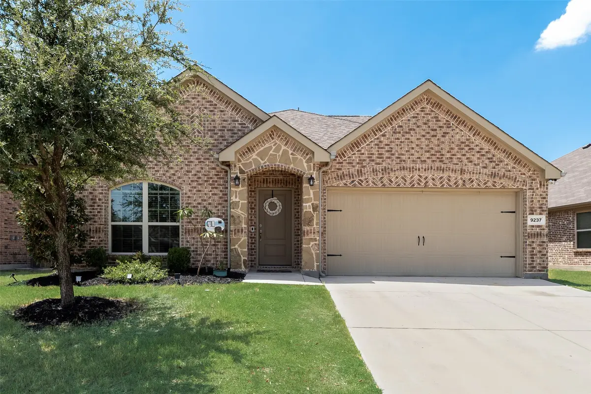 9237 Flying Eagle Lane, Fort Worth, TX 76131 - #1