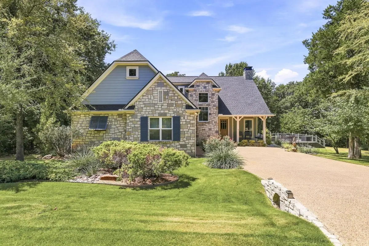 107 Memorial Street, Gordonville, TX 76245 - #1