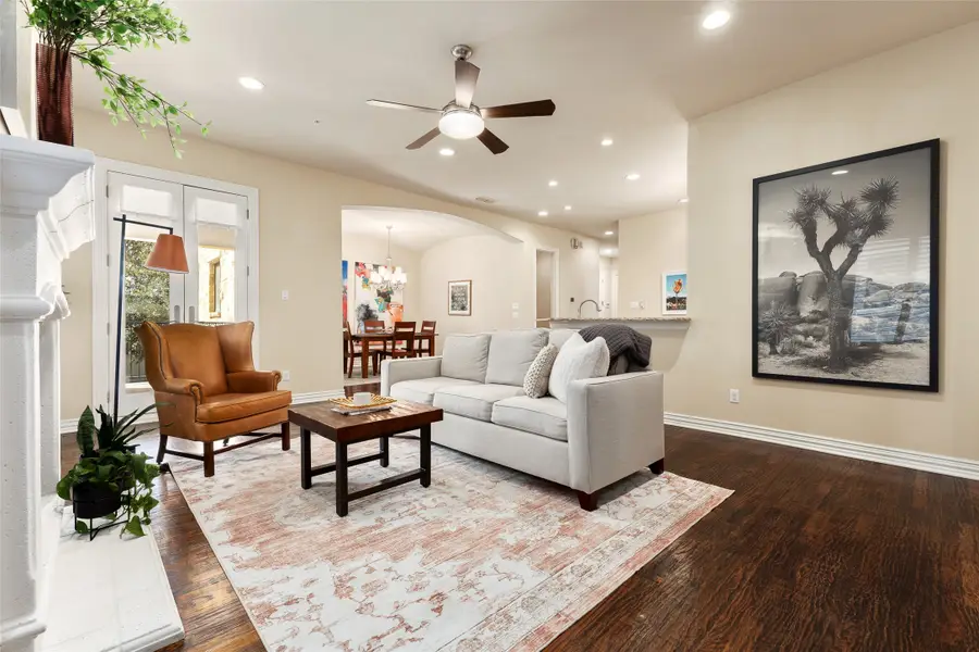 2811 Hood Street #E, Dallas, TX 75219 - #3