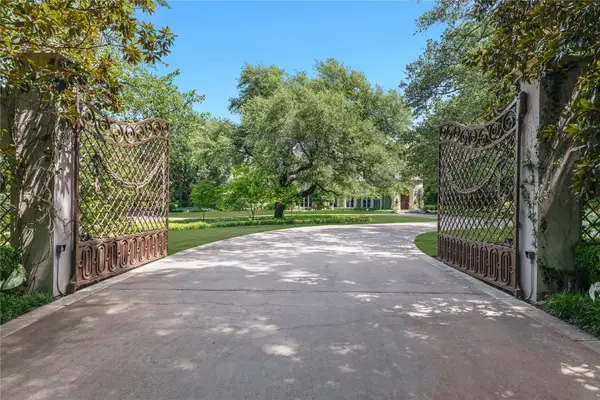 5205 Park Lane, Dallas, TX 75220
