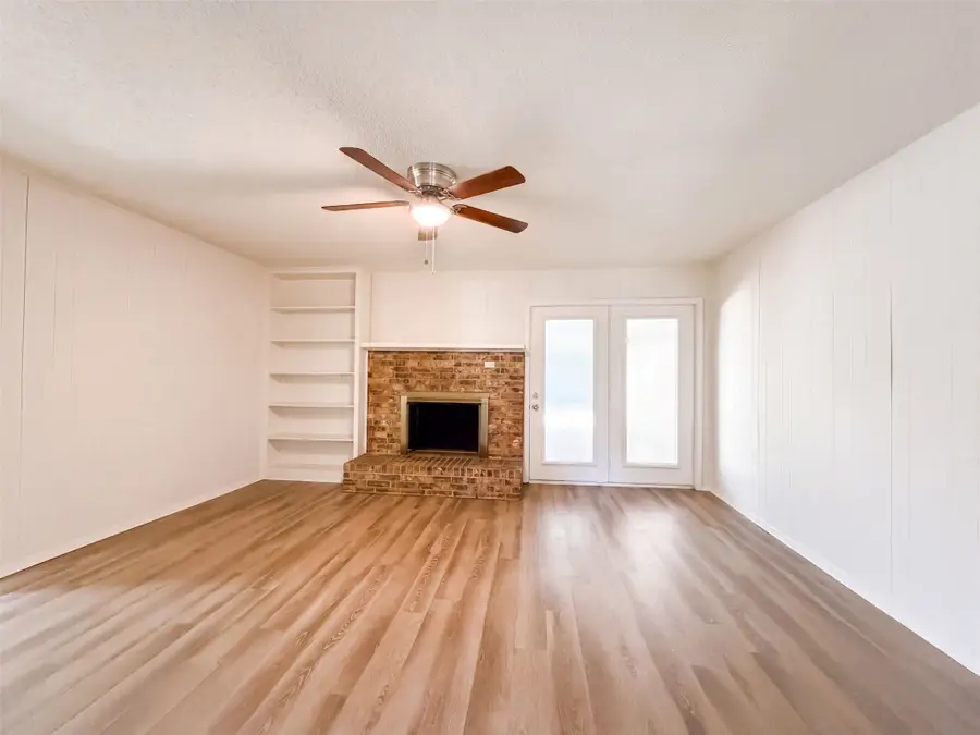 1136 Kris Street, Irving, TX 75060 - #3