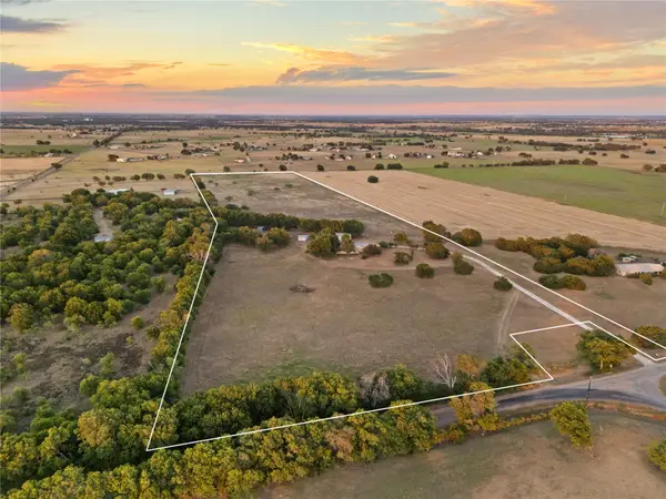 2641 Pleasant Run, Crawford, TX 76689