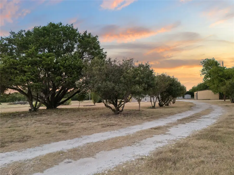 2641 Pleasant Run, Crawford, TX 76689 - #2