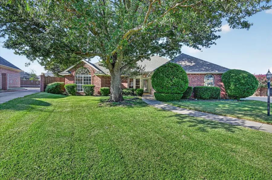 729 Bent Tree Court, Hurst, TX 76054 - #2