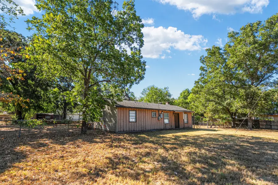 116 Wildwood Crossover Street, Mabank, TX 75156 - #2