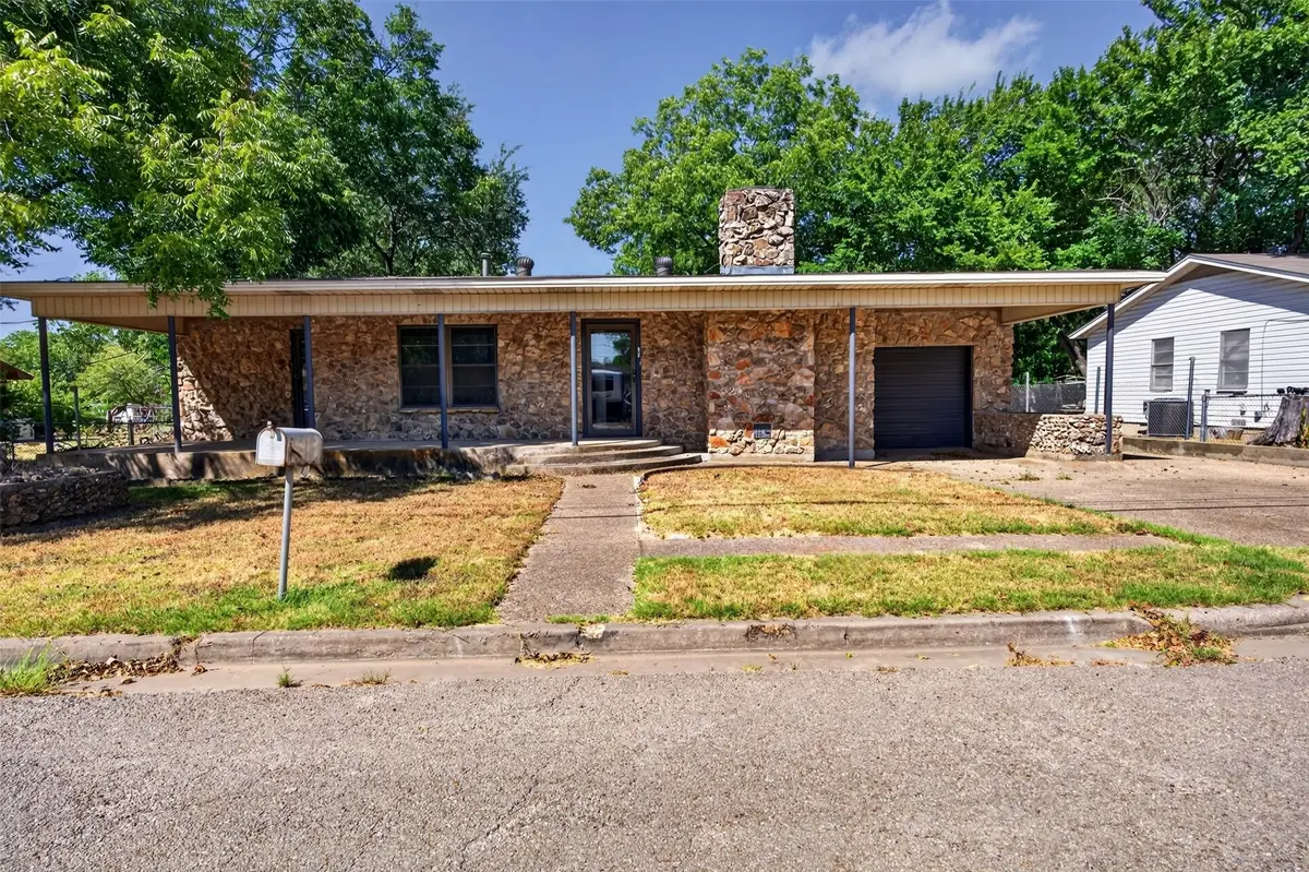 702 N Rita Street, Lacy Lakeview, TX 76705 - #1