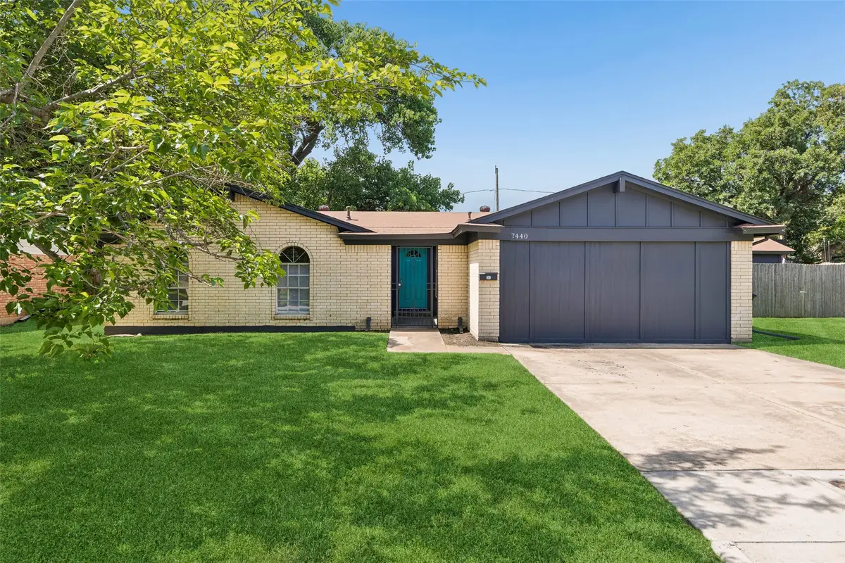 7440 Beckwood Drive, Fort Worth, TX 76112 - #1