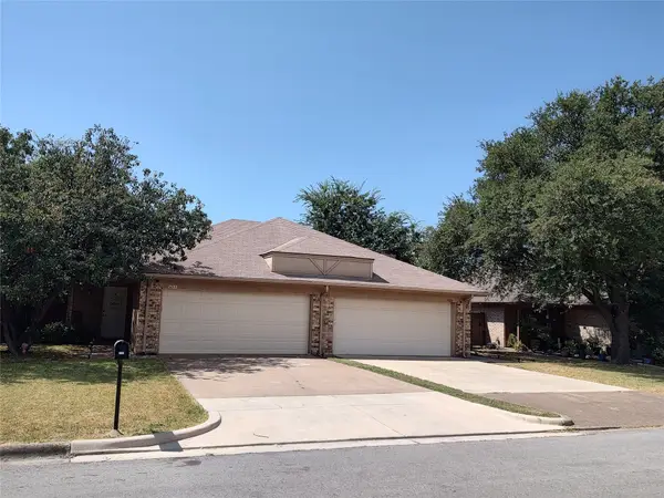 7520 April Lane, North Richland Hills, TX 76182