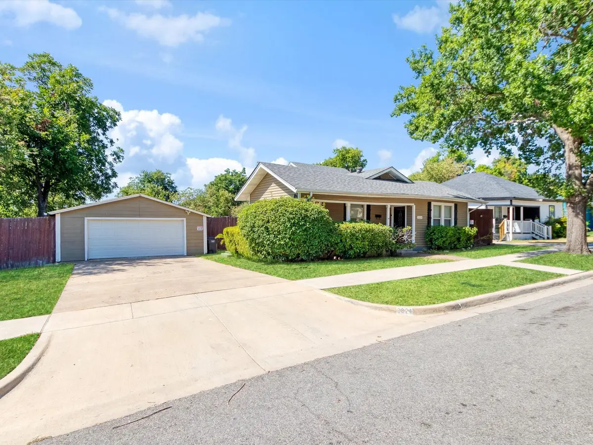 3024 Purington Avenue, Fort Worth, TX 76103 - #1