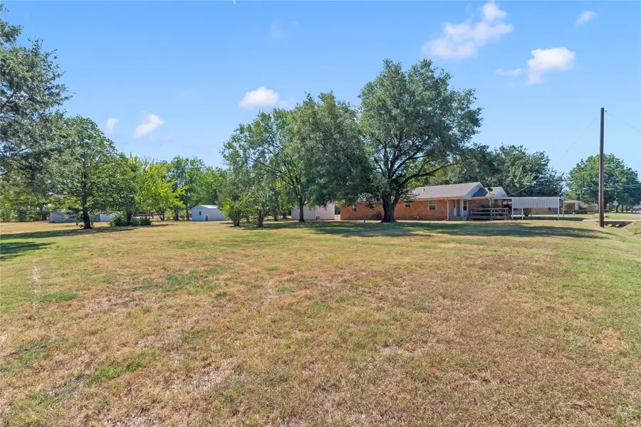 603 E Market Street, Mabank, TX 75147 - #2