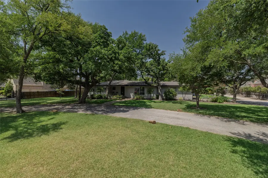 2640 Ridgecrest Drive, Southlake, TX 76092 - #2
