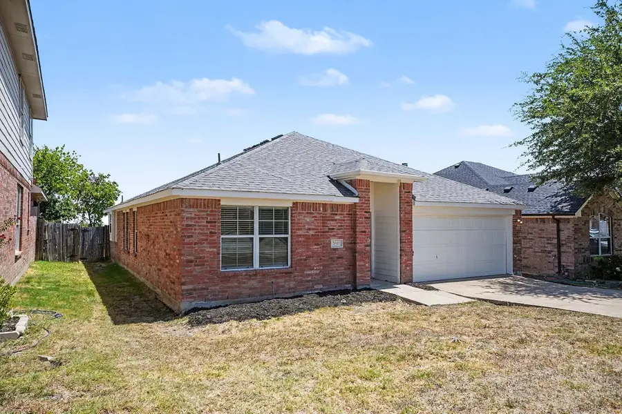 2640 Pioneer Bluffs Road, Balch Springs, TX 75181 - #3