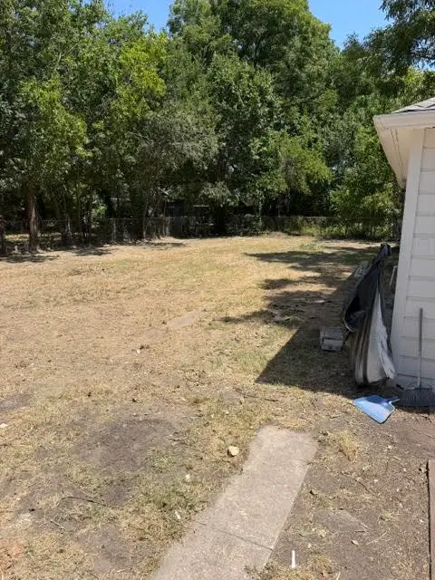 1033 Lockhart, Sherman, TX 75092 - #3