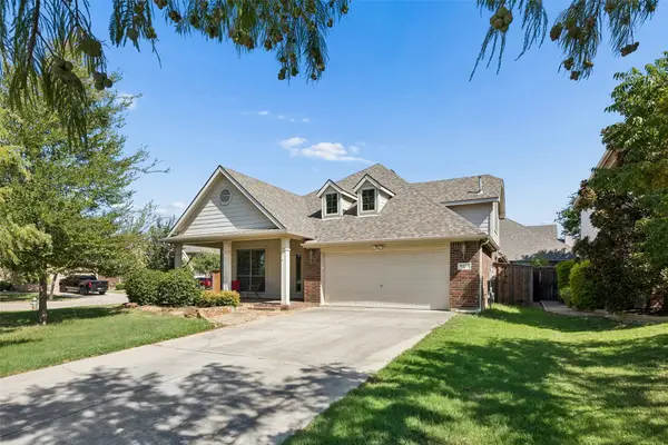 4401 Monnig Lane, Fort Worth, TX 76244