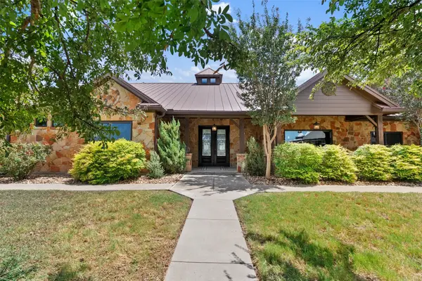 894 Blue Cut Road N, McGregor, TX 76657