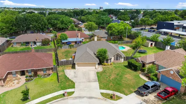 5344 Lynda Court, North Richland Hills, TX 76180