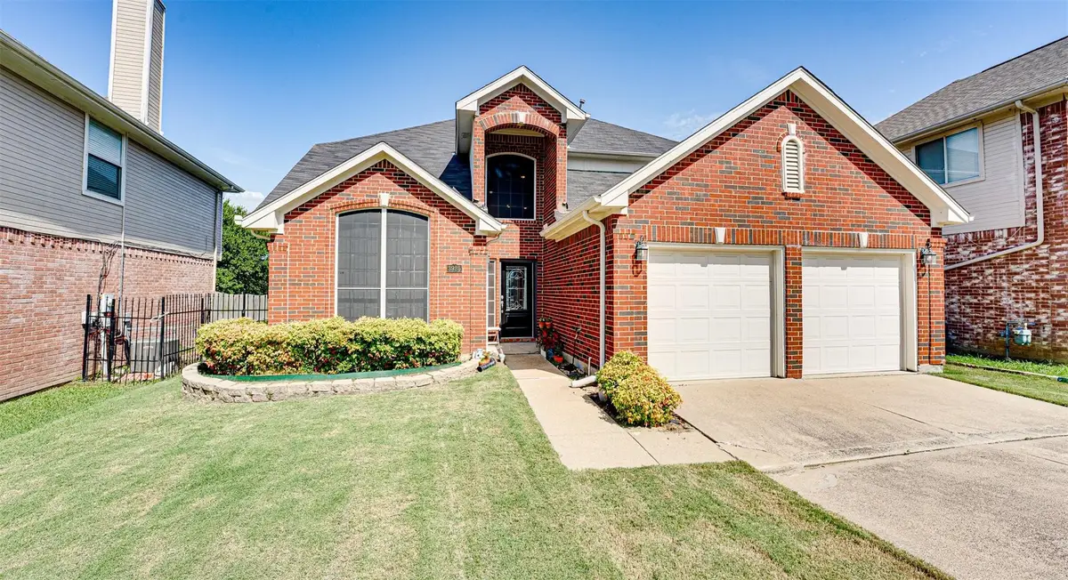 3925 Silver Meadow Lane, Grand Prairie, TX 75052 - #1