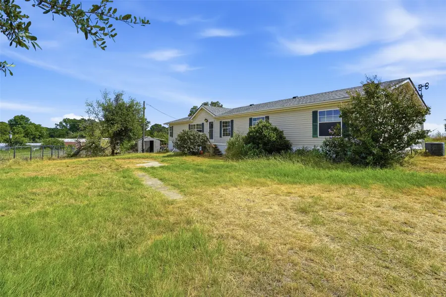937 County Road 4790, Boyd, TX 76023 - #2