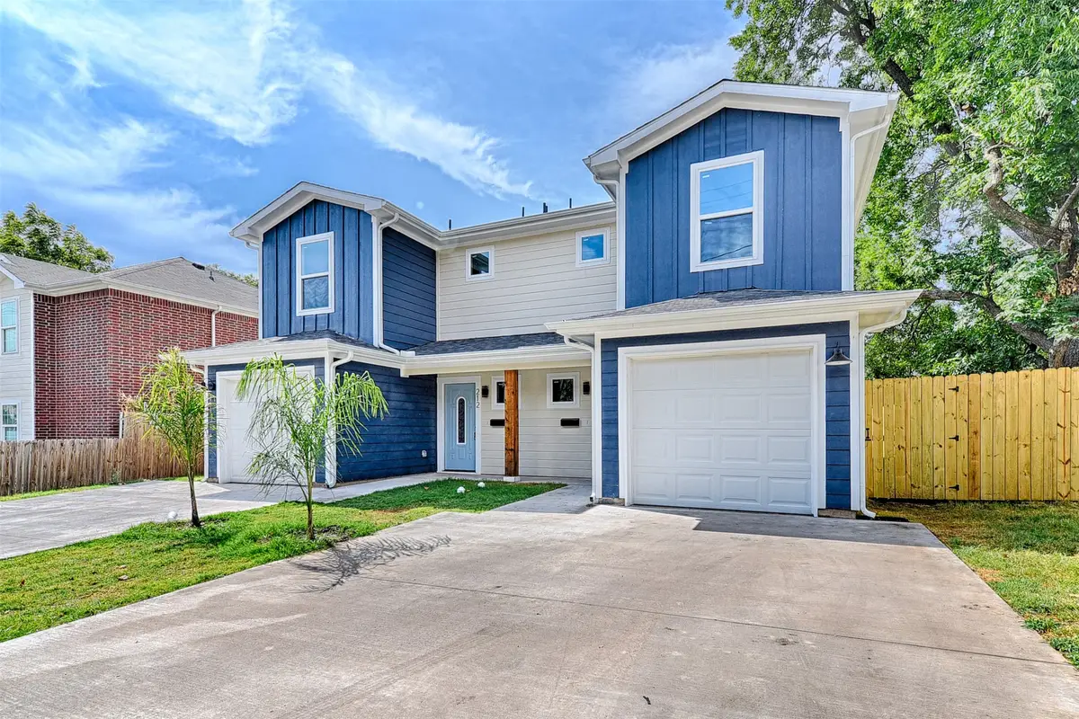 208 - 212 E Cherry Street, Sherman, TX 75090 - #1
