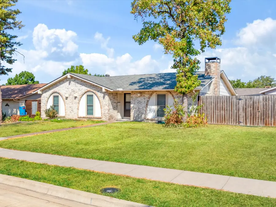 3215 Rockne Lane, Mesquite, TX 75150 - #3