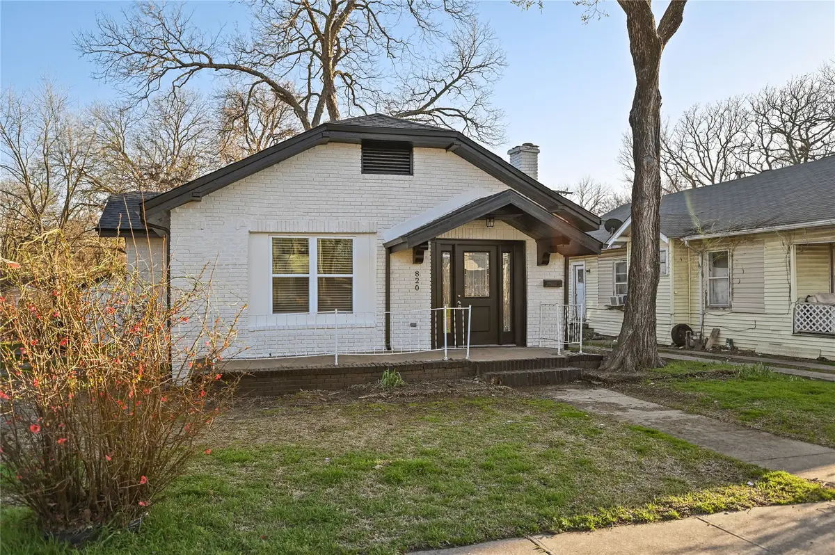 820 W College Street, Sherman, TX 75092 - #1