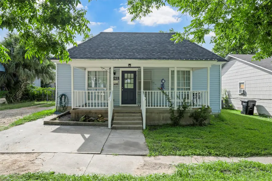 1211 S 17th Street, Temple, TX 76504 - #2