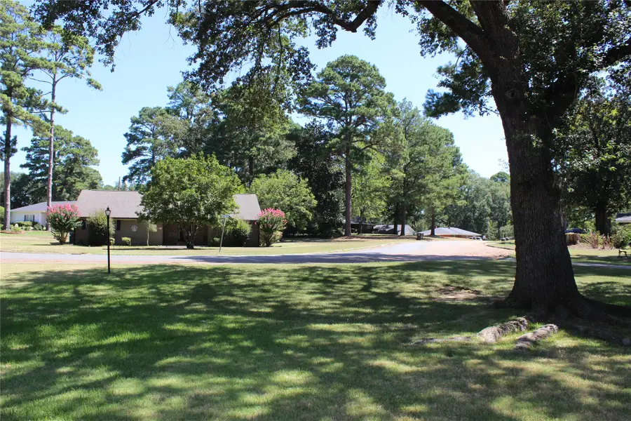707 Browning Drive, Springhill, LA 71075 - #2